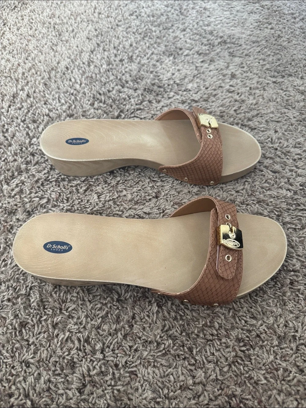 Dr. Scholl's Classic Snake Embossed Sandal in Saddle Tan